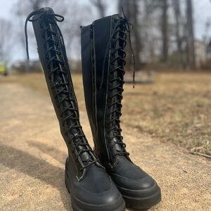Stylish Black Lace-Up Knee-High Boots